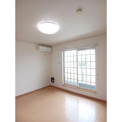コーポ和広 201【管理NO：1-014510001-02010】 ★家具家電は申し込み後に搬入します★の物件画像