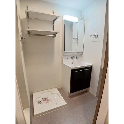 Ｒｅｉ稲野 301【管理NO：1-027618201-03010】 ★家具家電は申し込み後に搬入します★の物件画像