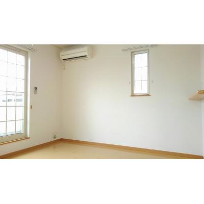 クリスタル　メゾンⅠ 205【管理NO：1-015369901-02040】 ★家具家電は申し込み後に搬入します★ ★2026年10月上旬入居可能★の物件画像
