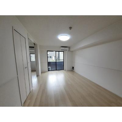 セレーノヴィータ 102【管理NO：1-026926301-01020】 ★家具家電は申し込み後に搬入します★ ★2026年09月中旬入居可能★の物件画像