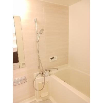 アズゥ－ル 102【管理NO：1-010755601-01020】 ★家具家電は申し込み後に搬入します★の物件画像