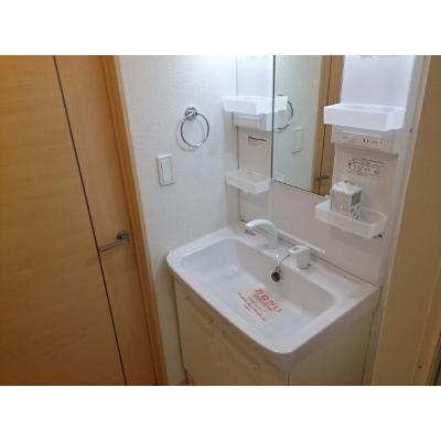 グランソレイユ 202【管理NO：1-019716201-02020】 ★家具家電は申し込み後に搬入します★ ★2026年10月中旬入居可能★の物件画像