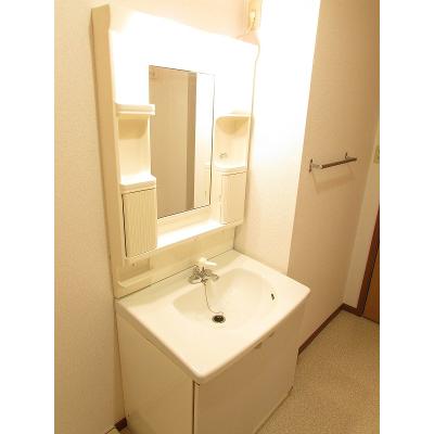 メープル焼山Ｂ 102【管理NO：1-009727402-01020】 ★家具家電は申し込み後に搬入します★ ★2026年10月中旬入居可能★の物件画像