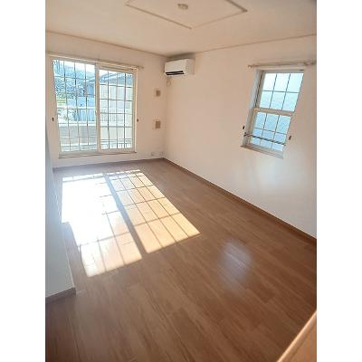 グレースＹ．Ｓ 201【管理NO：1-014310901-02010】 ★家具家電は申し込み後に搬入します★の物件画像
