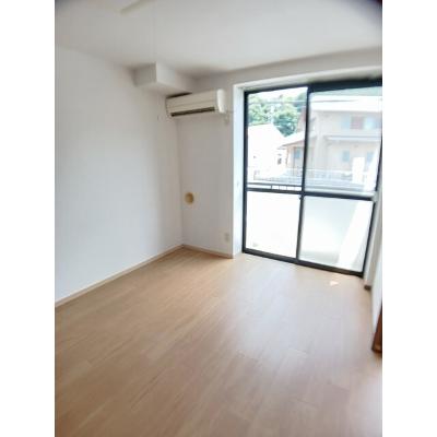 ウィステリア 102【管理NO：1-009372001-01020】 ★家具家電は申し込み後に搬入します★ ★2026年10月下旬入居可能★の物件画像