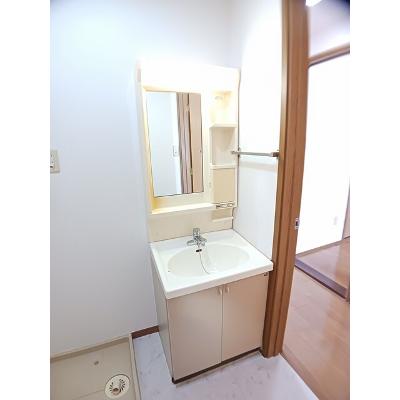 ウィステリア 102【管理NO：1-009372001-01020】 ★家具家電は申し込み後に搬入します★ ★2026年10月下旬入居可能★の物件画像