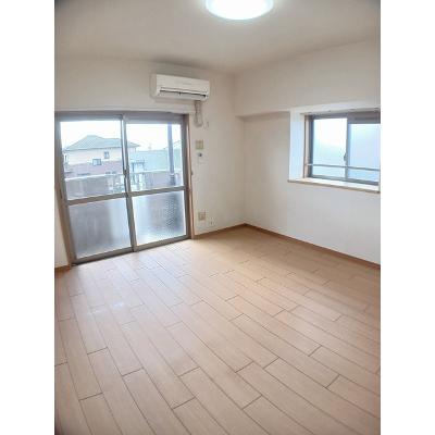エルモソ　ピソ 210【管理NO：1-015426401-02100】 ★家具家電は申し込み後に搬入します★ ★2026年10月中旬入居可能★の物件画像