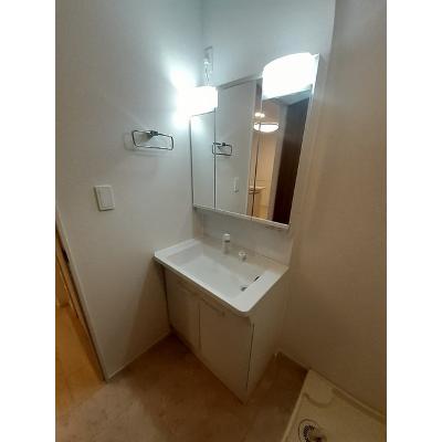 アヴニールＢ 103【管理NO：1-026764802-01030】 ★家具家電は申し込み後に搬入します★ ★2026年09月下旬入居可能★の物件画像