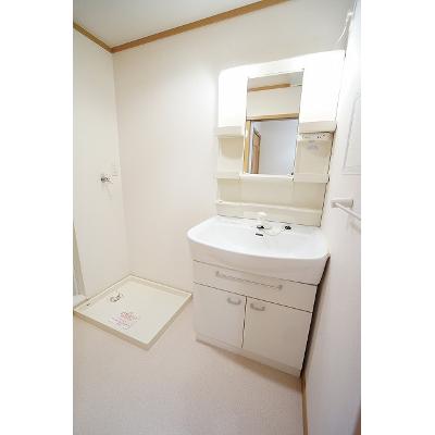 レス　ポール　Ｂ 202【管理NO：1-014323002-02020】 ★家具家電は申し込み後に搬入します★ ★2026年11月上旬入居可能★の物件画像