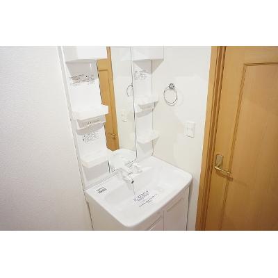 ベル　コロレ　Ｂ 201【管理NO：1-015267702-02010】 ★家具家電は申し込み後に搬入します★ ★2026年11月中旬入居可能★の物件画像
