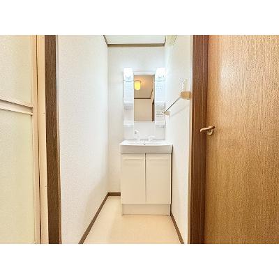 ニュークレストール上野山 202【管理NO：1-010427301-02020】 ★家具家電は申し込み後に搬入します★の物件画像