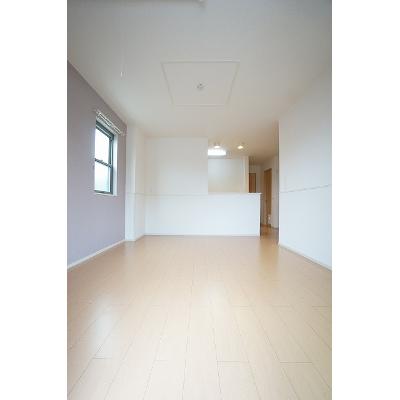 クラセント 101【管理NO：1-020241001-01010】 ★家具家電は申し込み後に搬入します★ ★2026年10月下旬入居可能★の物件画像