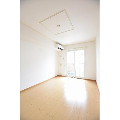 デスパシオ・ＫⅠ 102【管理NO：1-015060401-01020】 ★家具家電は申し込み後に搬入します★ ★2026年10月下旬入居可能★の物件画像