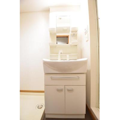 カーサ　クワノ 103【管理NO：1-014557701-01030】 ★家具家電は申し込み後に搬入します★ ★2026年10月中旬入居可能★の物件画像