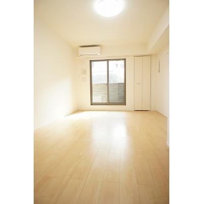 ＢＥ　ＦＲＥＥ　Ⅲ 201【管理NO：1-024340101-02010】 ★家具家電は申し込み後に搬入します★ ★2026年10月下旬入居可能★の物件画像
