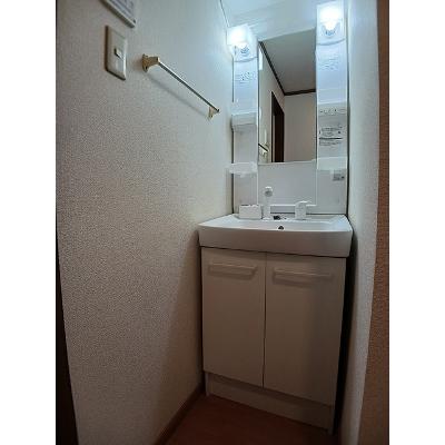 グリーンパークⅤ 201【管理NO：1-011143401-02010】 ★家具家電は申し込み後に搬入します★の物件画像