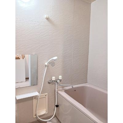 ベルコリーナケイ 101【管理NO：1-004618401-01010】 ★家具家電は申し込み後に搬入します★の物件画像