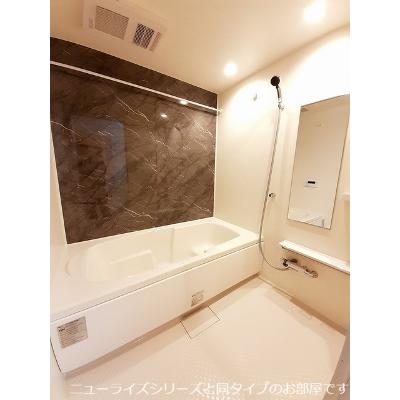 鳥羽町アパート 201【管理NO：1-028838001-02010】 ★家具家電は申し込み後に搬入します★ ★2027年03月上旬入居可能★の物件画像