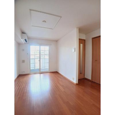 フローレゾンⅢ 102【管理NO：1-013875602-01020】 ★家具家電は申し込み後に搬入します★ ★2026年10月下旬入居可能★の物件画像