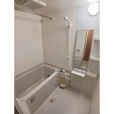 フローレゾンⅢ 102【管理NO：1-013875602-01020】 ★家具家電は申し込み後に搬入します★ ★2026年10月下旬入居可能★の物件画像