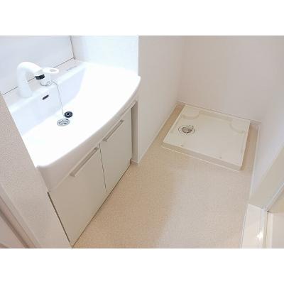 ロータスパークＡ 203【管理NO：1-027164401-02030】 ★家具家電は申し込み後に搬入します★の物件画像