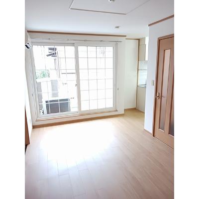 ファースト　デューⅤ 201【管理NO：1-012233802-02010】 ★家具家電は申し込み後に搬入します★ ★2026年10月下旬入居可能★の物件画像