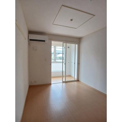 セレーブルＢ 102【管理NO：1-016272302-01020】 ★家具家電は申し込み後に搬入します★ ★2026年10月中旬入居可能★の物件画像