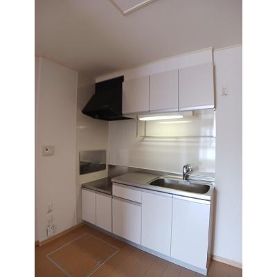 セレーブルＢ 102【管理NO：1-016272302-01020】 ★家具家電は申し込み後に搬入します★ ★2026年10月中旬入居可能★の物件画像