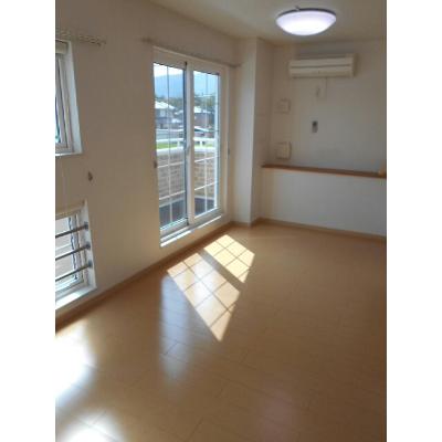サンフラワー　Ａ 201【管理NO：1-015712101-02010】 ★家具家電は申し込み後に搬入します★ ★2026年11月中旬入居可能★の物件画像
