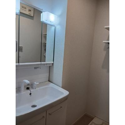 フォンターナ・アモーレⅠ 202【管理NO：1-028247901-02020】 ★家具家電は申し込み後に搬入します★ ★2026年11月上旬入居可能★の物件画像