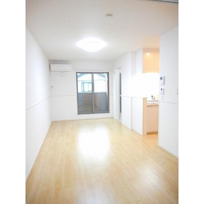 フォンターナ・エテルノ 201【管理NO：1-024264601-02010】 ★家具家電は申し込み後に搬入します★ ★2026年11月上旬入居可能★の物件画像