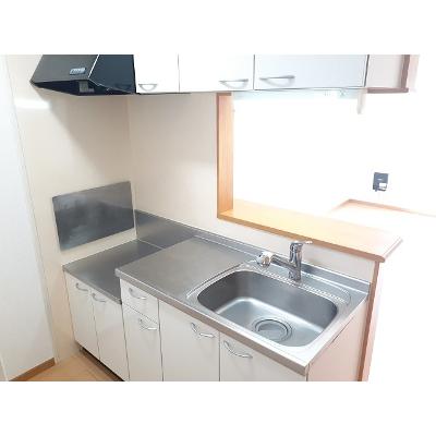 クローバー 103【管理NO：1-014540001-01030】 ★家具家電は申し込み後に搬入します★ ★2026年10月中旬入居可能★の物件画像