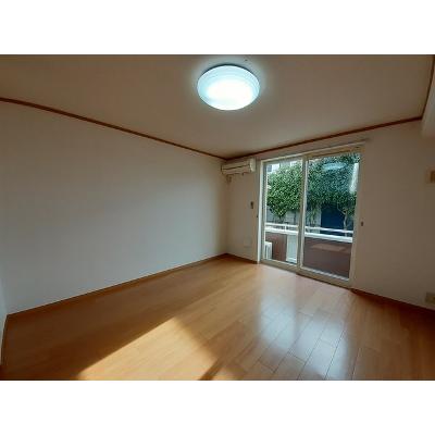 フォンターナ 103【管理NO：1-012648001-01030】 ★家具家電は申し込み後に搬入します★ ★2026年10月中旬入居可能★の物件画像