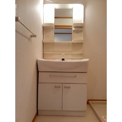 フォンターナ 103【管理NO：1-012648001-01030】 ★家具家電は申し込み後に搬入します★ ★2026年10月中旬入居可能★の物件画像