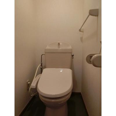 ビヴァリッチＡ 102【管理NO：1-010391701-01020】 ★家具家電は申し込み後に搬入します★の物件画像
