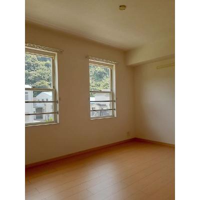 サン・フィオーレ 203【管理NO：1-016425201-02030】 ★家具家電は申し込み後に搬入します★ ★2026年10月中旬入居可能★の物件画像