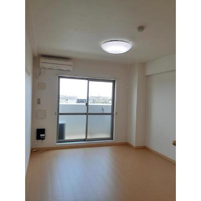 エアリス 305【管理NO：1-016273701-03040】 ★家具家電は申し込み後に搬入します★の物件画像