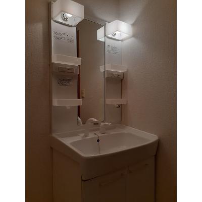 ミニョン光輝 101【管理NO：1-015269201-01010】 ★家具家電は申し込み後に搬入します★ ★2026年12月中旬入居可能★の物件画像