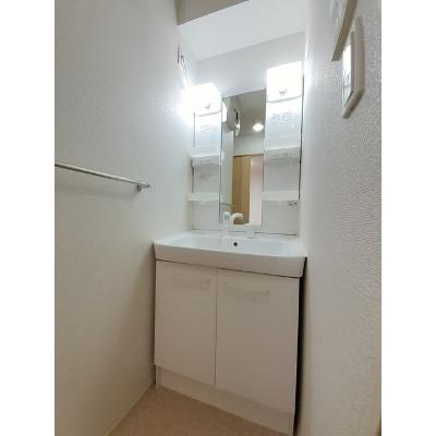 ブルック駅西 102【管理NO：1-019077701-01020】 ★家具家電は申し込み後に搬入します★ ★2026年09月中旬入居可能★の物件画像