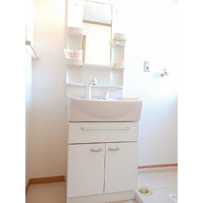 カーサ　ポッツォ 101【管理NO：1-012185301-01010】 ★家具家電は申し込み後に搬入します★ ★2026年10月中旬入居可能★の物件画像