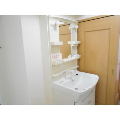 アロッジオＢ 201【管理NO：1-014475102-02010】 ★家具家電は申し込み後に搬入します★ ★2026年10月下旬入居可能★の物件画像
