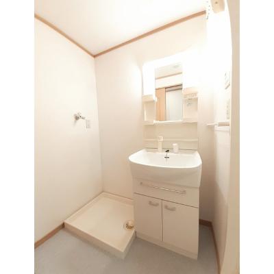 カリーノＲプリマヴェーラ 101【管理NO：1-013155301-01010】 ★家具家電は申し込み後に搬入します★ ★2026年10月下旬入居可能★の物件画像