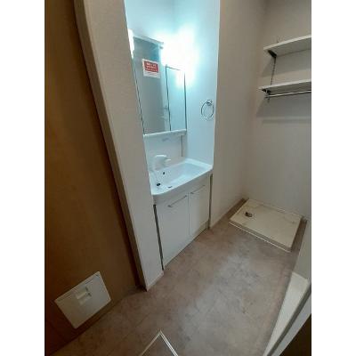 フリーデⅠ 205【管理NO：1-025509001-02040】 ★家具家電は申し込み後に搬入します★ ★2026年10月下旬入居可能★の物件画像