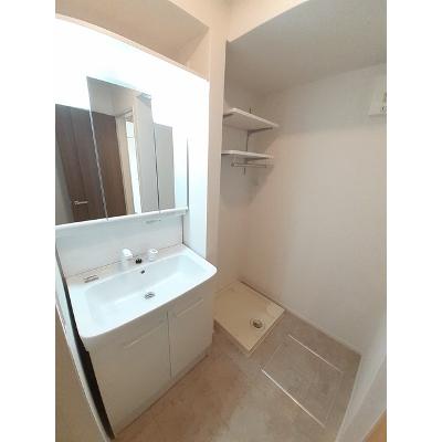 フェニックス　Ⅰ 202【管理NO：1-026630401-02020】 ★家具家電は申し込み後に搬入します★の物件画像