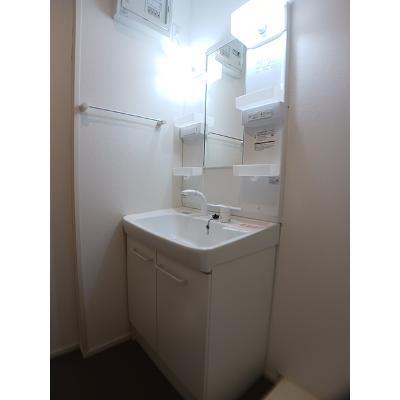 ディア　コートＡ 103【管理NO：1-021612601-01030】 ★家具家電は申し込み後に搬入します★の物件画像