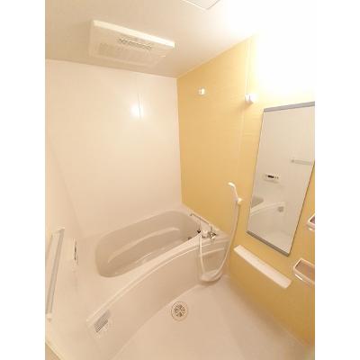 フォーシーズンズ 101【管理NO：1-017360401-01010】 ★家具家電は申し込み後に搬入します★ ★2026年11月中旬入居可能★の物件画像