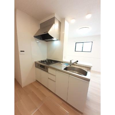 ミモザ 101【管理NO：1-026694501-01010】 ★家具家電は申し込み後に搬入します★の物件画像