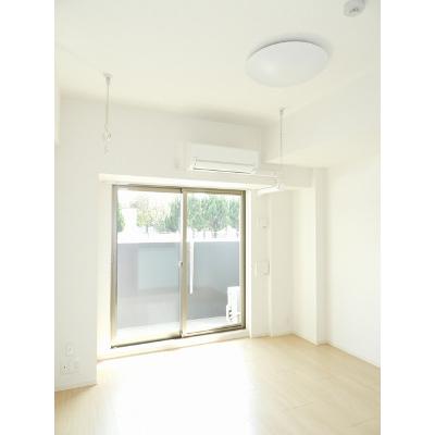 スカイブルー・ヨシ 103【管理NO：1-026108901-01030】 ★家具家電は申し込み後に搬入します★ ★2026年10月下旬入居可能★の物件画像