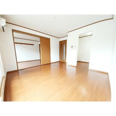 ヴィオラＭ 202【管理NO：1-011012301-02020】 ★家具家電は申し込み後に搬入します★ ★2026年10月中旬入居可能★の物件画像