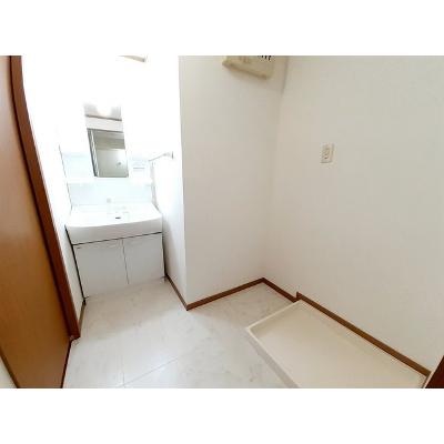 ヴィオラＭ 202【管理NO：1-011012301-02020】 ★家具家電は申し込み後に搬入します★ ★2026年10月中旬入居可能★の物件画像